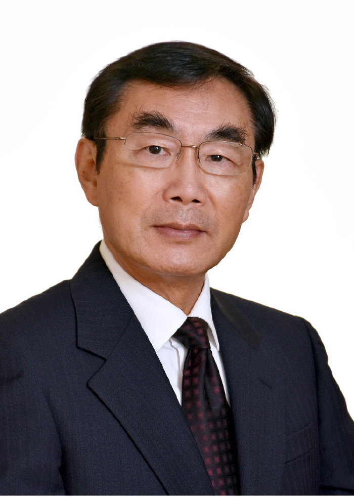 Lee Chou